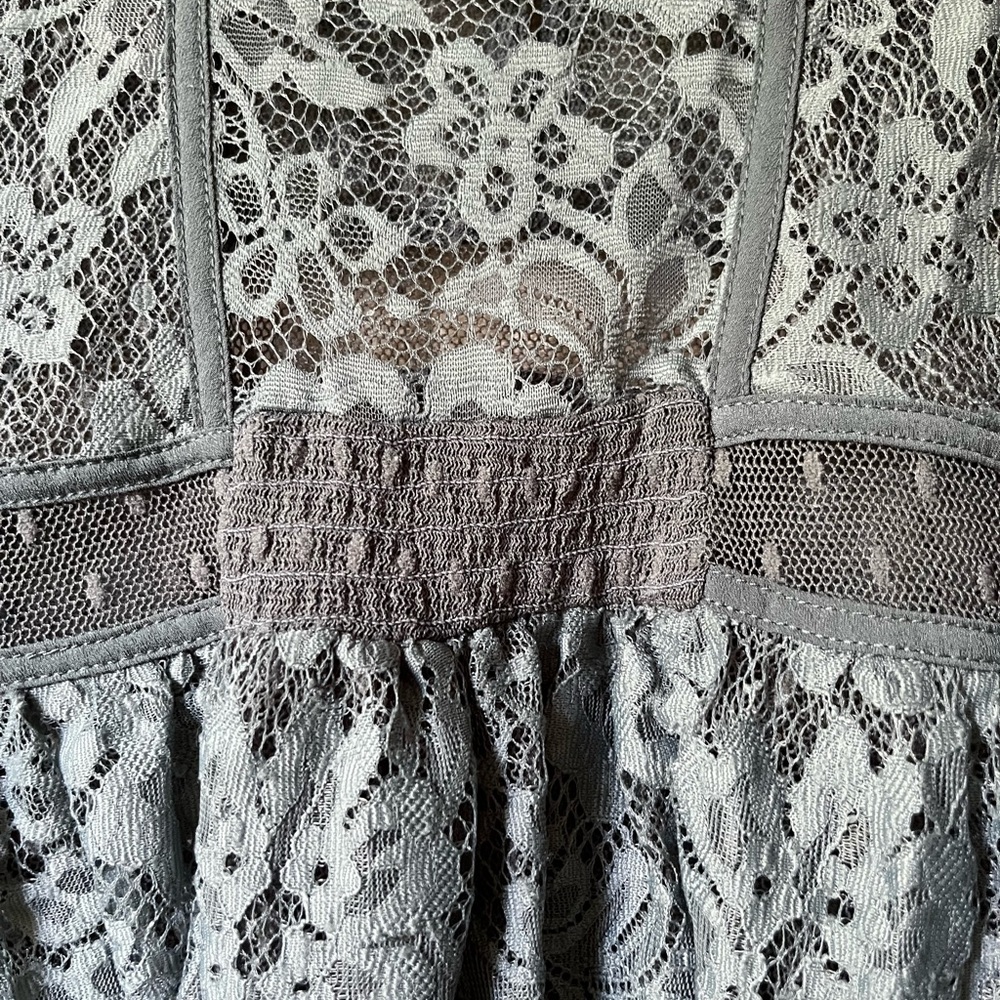Free people lace and sheer blouse size x small dusty blue - Picture 8 of 10
